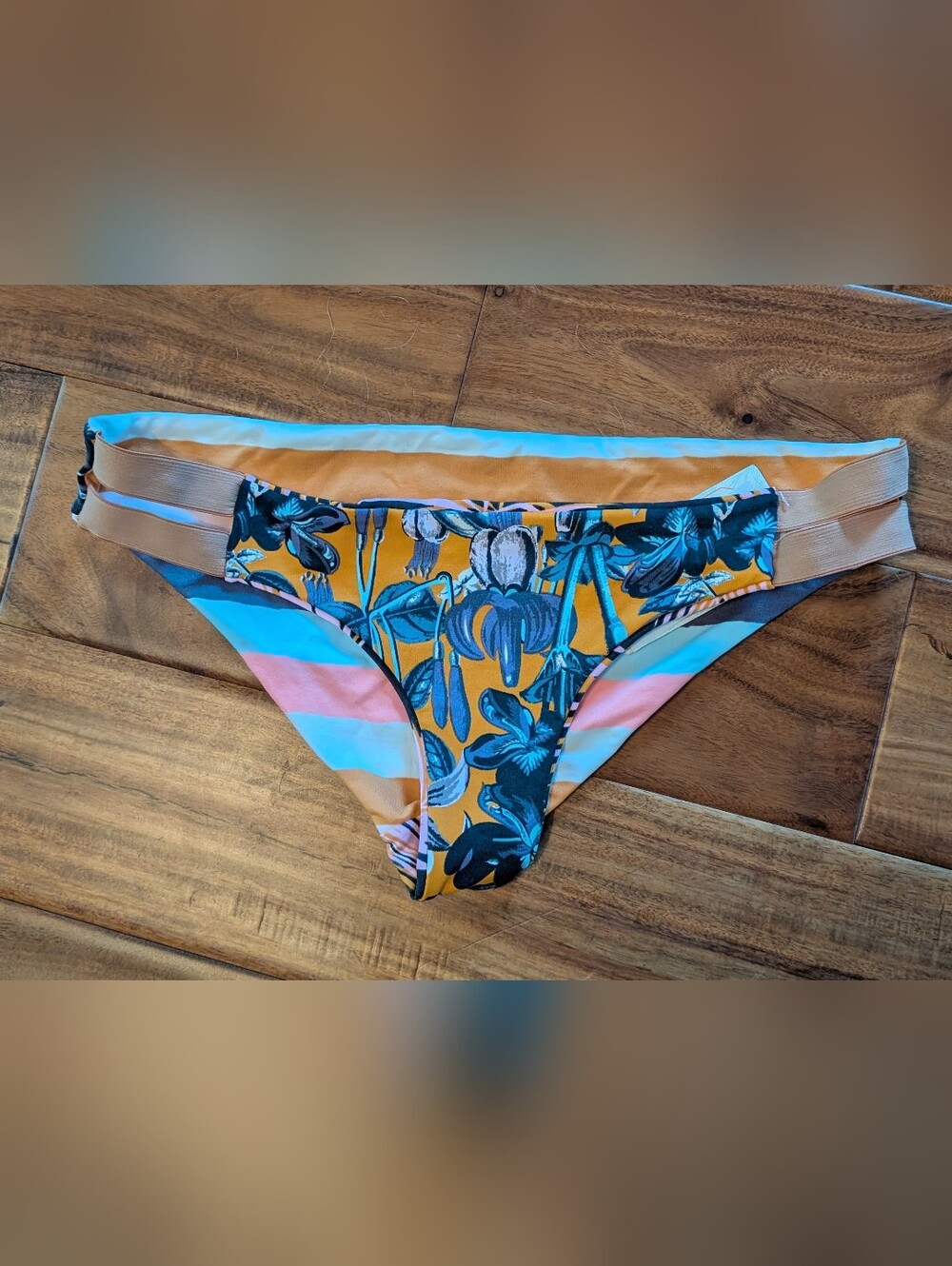 NWT Maaji Floral Stripe Bikini Bottom Reversible